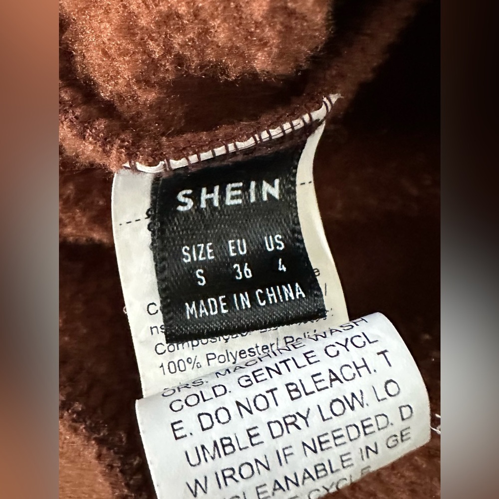 Half zip pullover - Picture 3 of 3